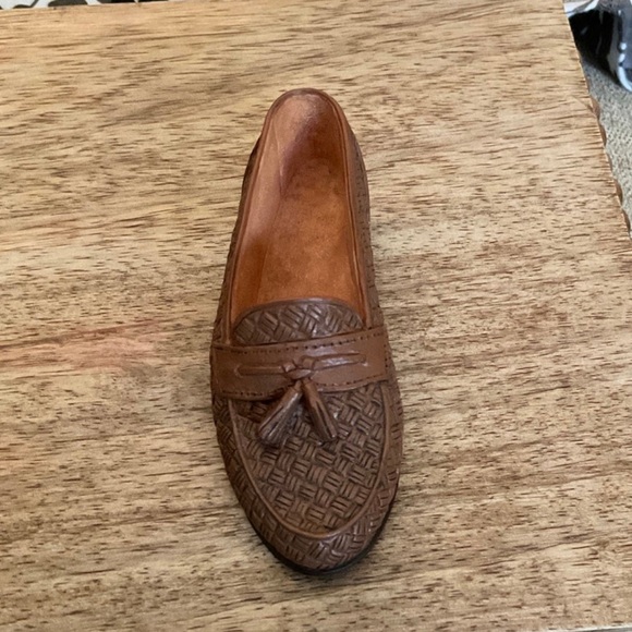 🌸3 for $18🌸 Just the Right Shoe Ingenue, Brown Tassel Loafer Miniature EUC - Picture 5 of 9